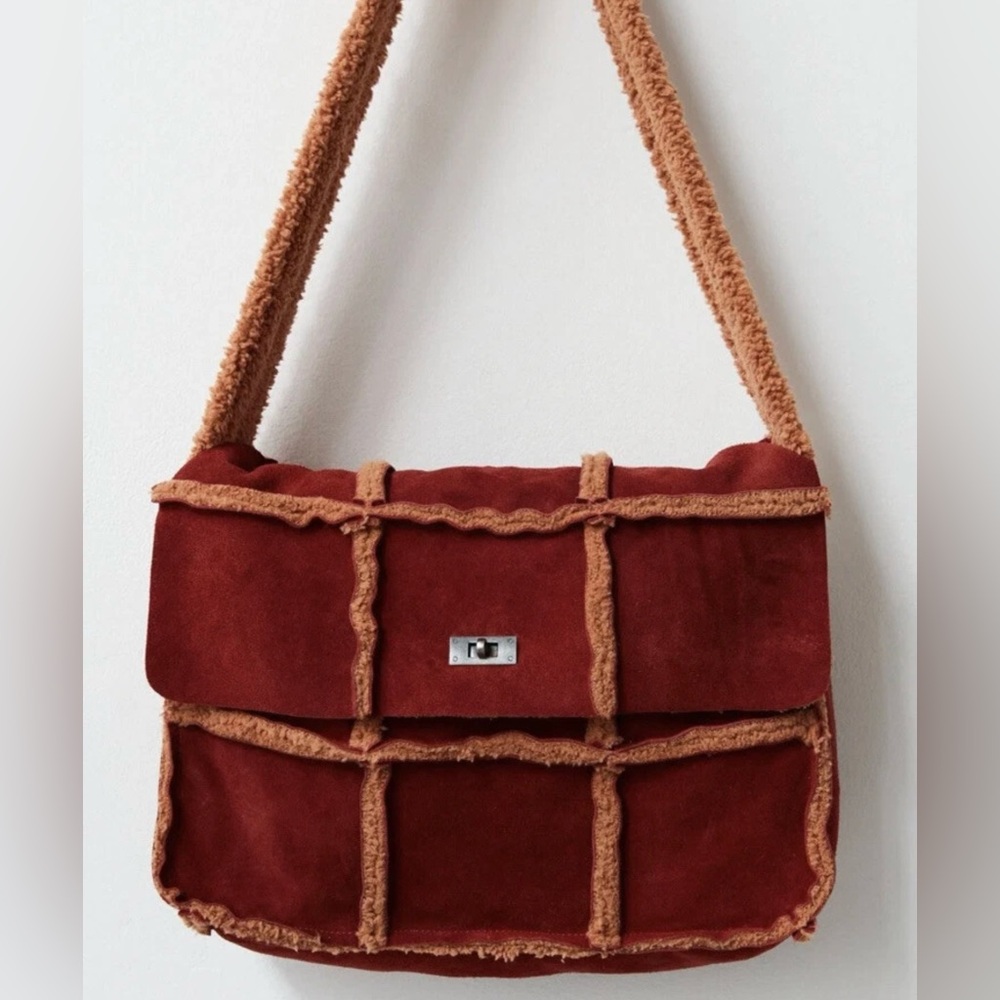NWOT Free People Spokane Patched Messenger Bag Suede Sherpa New $138 retail